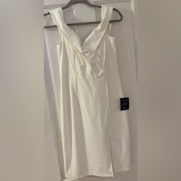 white dress - Picture 1 of 1